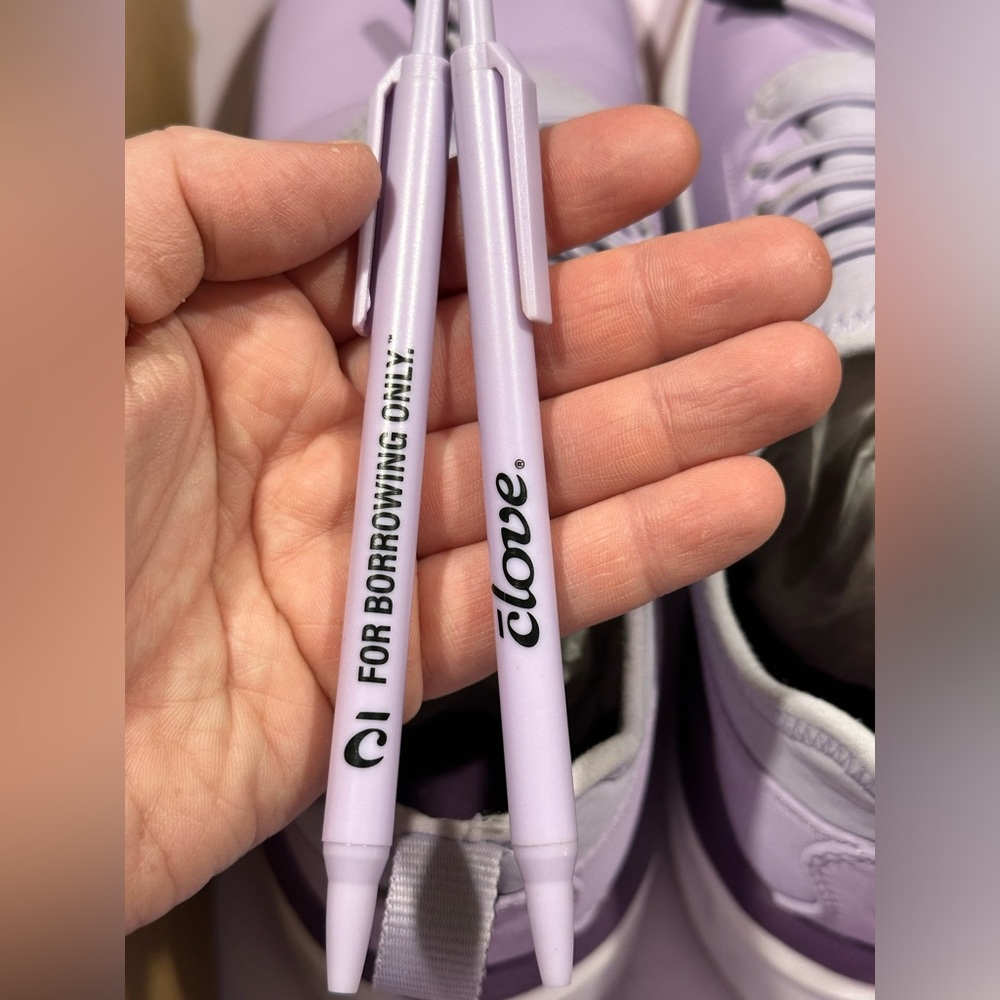 Clove Shoes - lavender W8.5/M7 - Picture 4 of 5